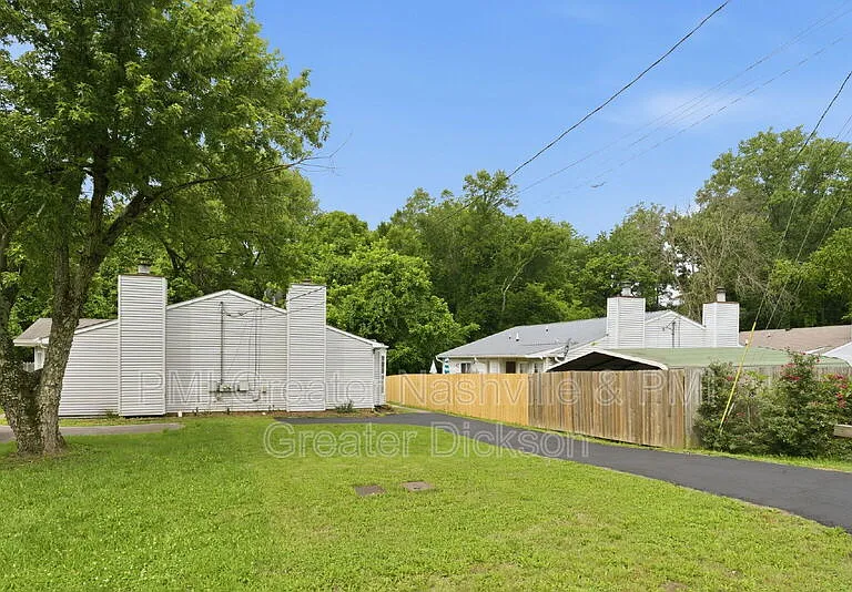 3051 Casa Dr — Photo 32