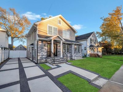 99 N Corona Avenue, Valley Stream, NY, 11580