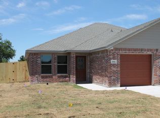 937 Robineta Ln, Gunter, TX 75058
