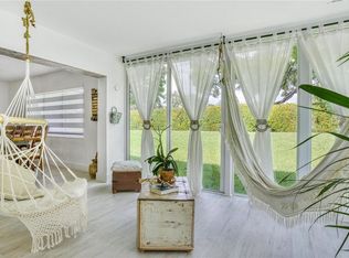 1105 NW 90th Way, Plantation, FL 33322