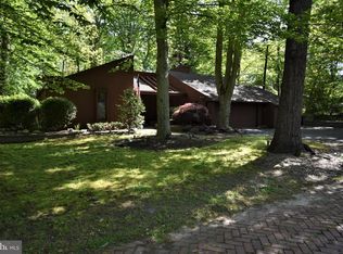 807 Main St, Riverton, NJ 08077