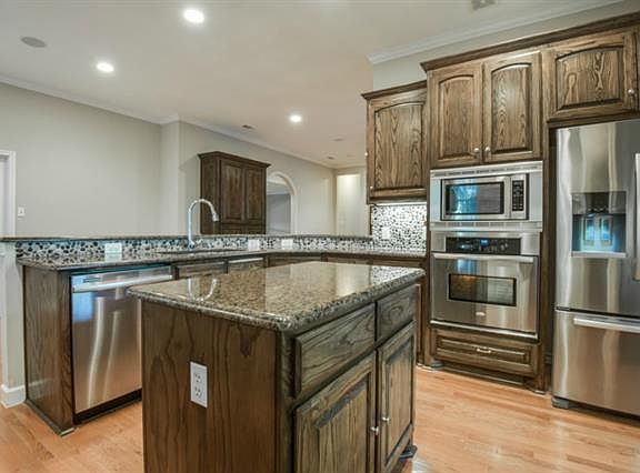 5th image of 4012 Harvestwood Ct