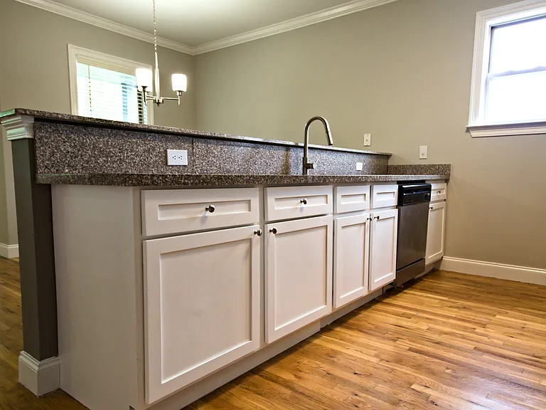 Hayden Place Apartments — Photo 19