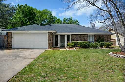 1st image of 2912 Adrienne Dr
