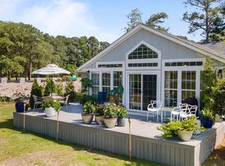 5715 Sloop Ct, New Bern, NC 28560