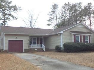 2701 Northwoods Dr, Jacksonville, NC 28540