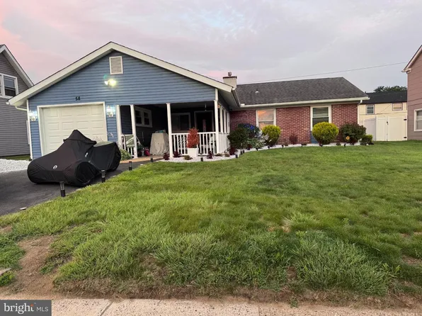 58 Balfour Ln, Willingboro, NJ 08046