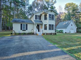 9614 Spring Branch Dr, Gloucester, VA 23061