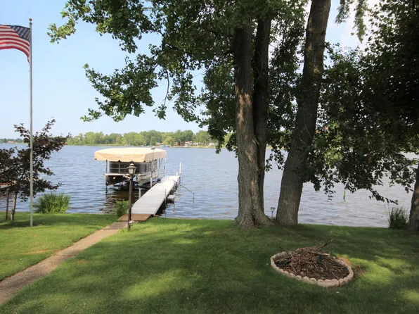 60566 Shoreline Dr, Burr Oak, MI 49030