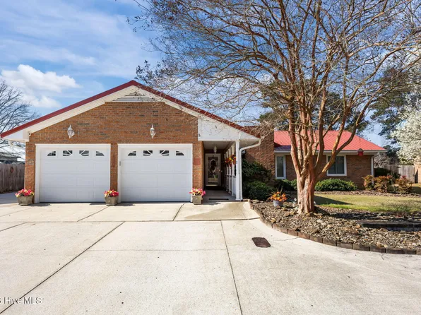 209 Sweetbriar Lane, Havelock, NC 28532