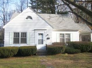 531 Elm St, Pittsfield, MA 01201