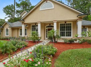 8721 Autumn Green Dr, Jacksonville, FL 32256