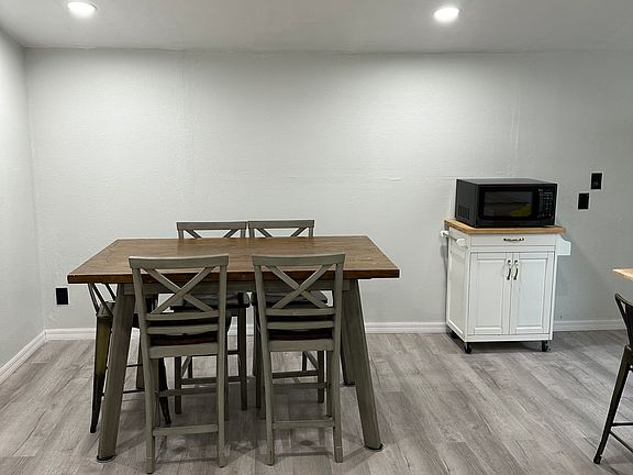 2nd image of 30124 Magnolia Ave #1