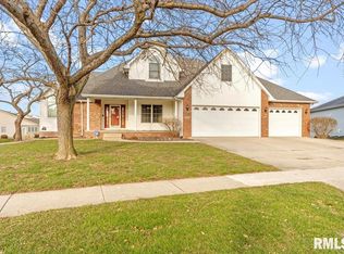 7204 Wentworth Dr, Springfield, IL 62711