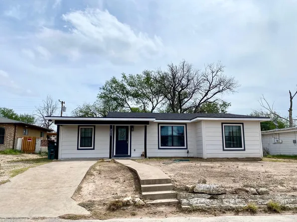 207 Jodobo Dr, Del Rio, TX 78840