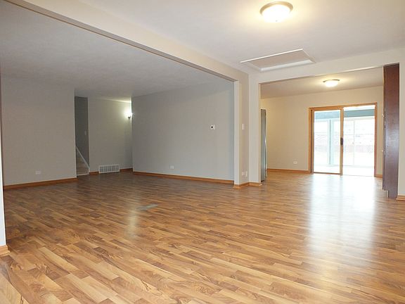 4th image of 17806 Dogwood Ln