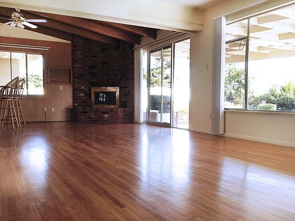 Family / Living Room