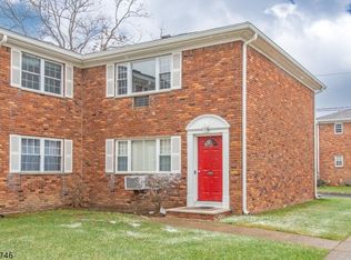 1269B Valley Rd #B, Wayne, NJ 07470