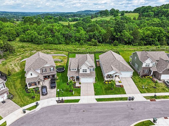 3rd image of 360 Gulfstream Dr
