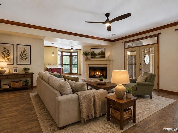 5th image of 8611 Pebble Creek Ct