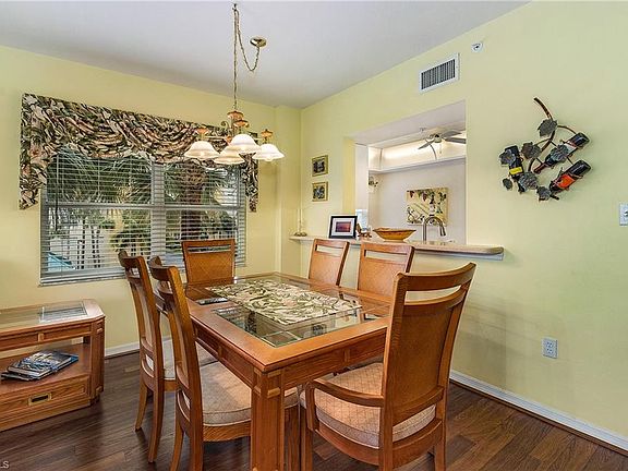 4th image of 4491 Bay Beach Ln APT 124