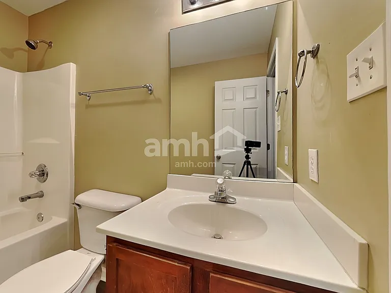 5716 Capeside Ln — Photo 16