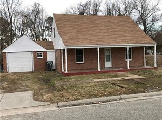 34 Langston Blvd, Hampton, VA 23666