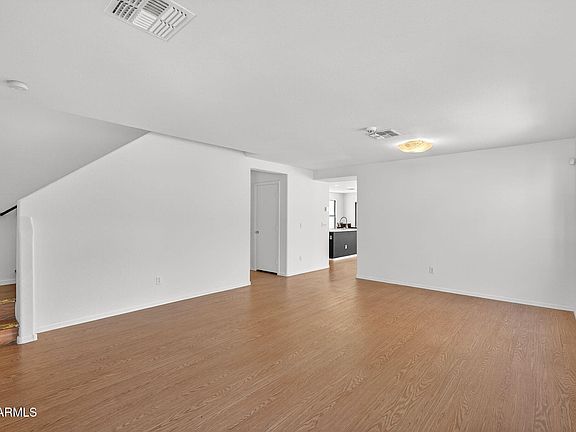 4th image of 6457 W DIANA Avenue