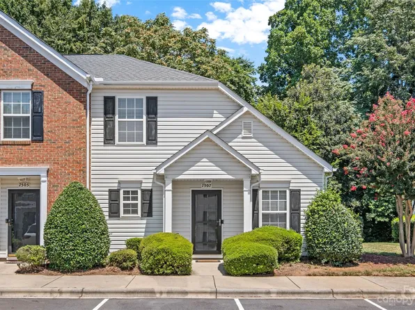 7507 Pilot Cove Ct #12, Denver, NC 28037