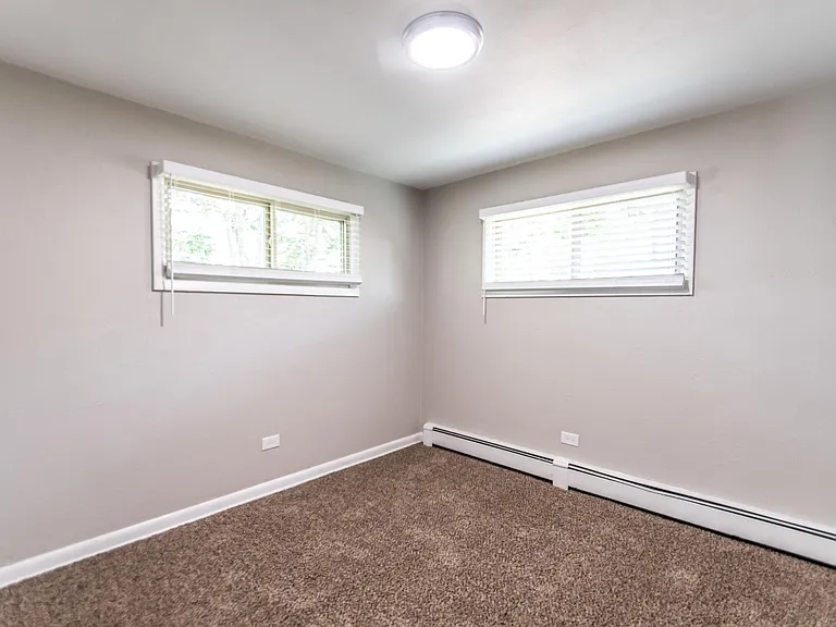 1628 Eaton St — Photo 11