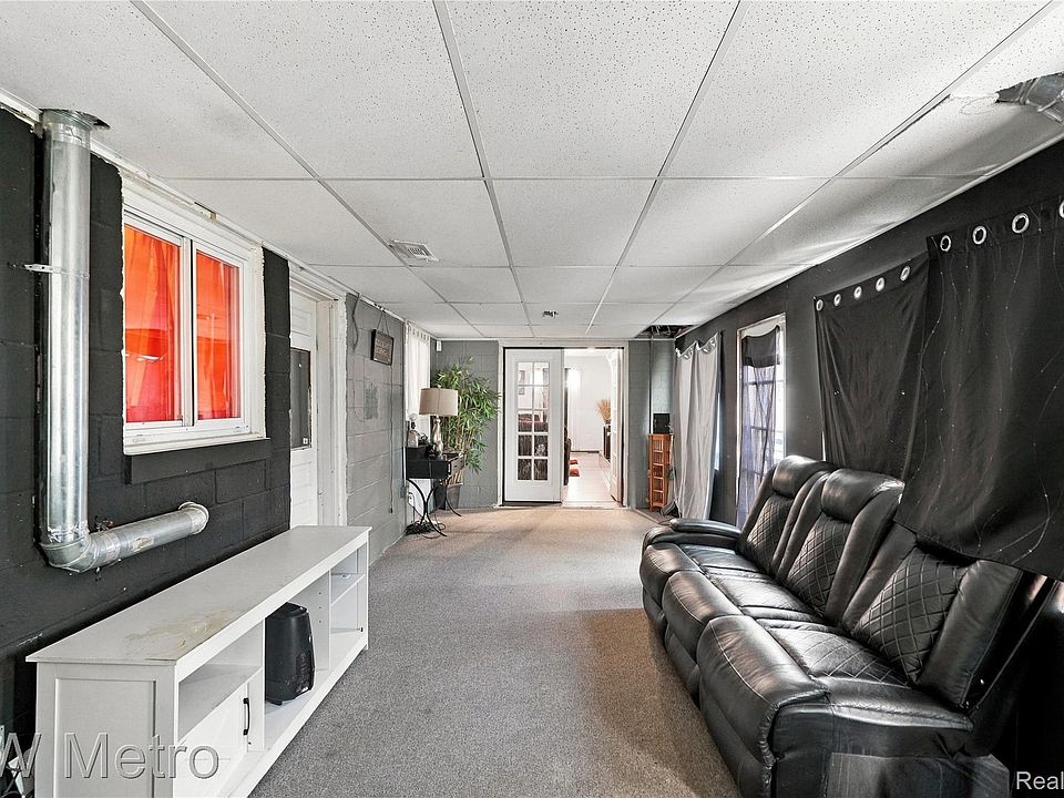 19156 Old Homestead Dr, photo 8