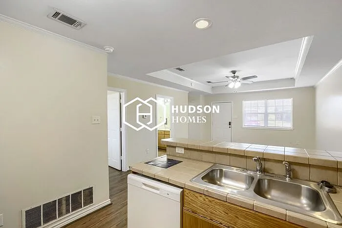 204 Paschall Blvd #E1 — Photo 8