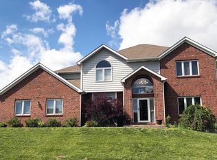 1815 Crystal Point, Columbia, MO 65203