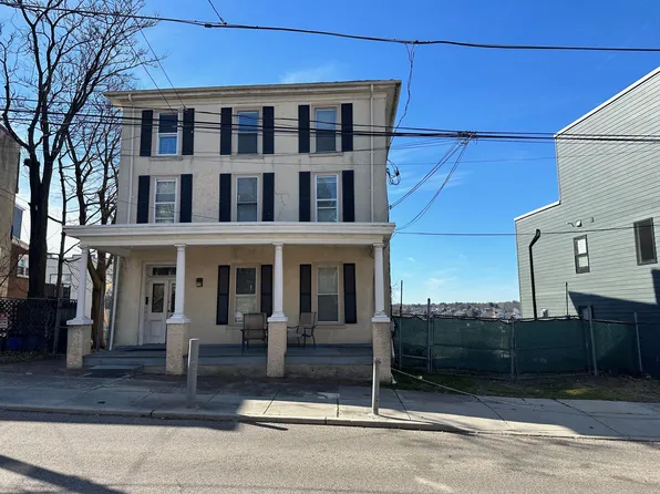 4446 Fleming St, Philadelphia, PA