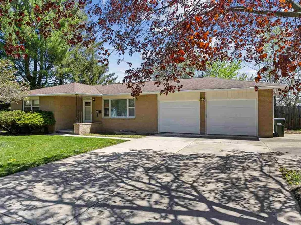 1312 Spruce St, Iowa City, IA 52240