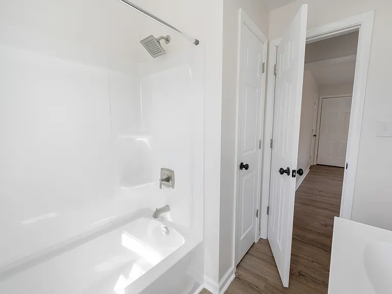 236 Newcomb Drive - 2 — Photo 15
