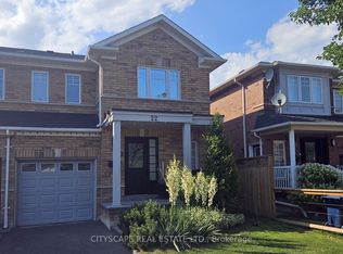 22 Windom Rd, Toronto, ON M3C3Z4