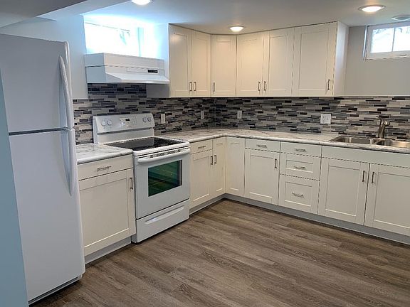 2nd image of 109 E Chestnut St APT 1
