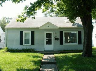 225 Edgar St E, Mishawaka, IN 46545