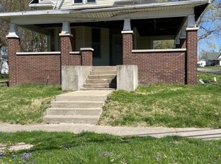 608 S Cross St, Robinson, IL 62454