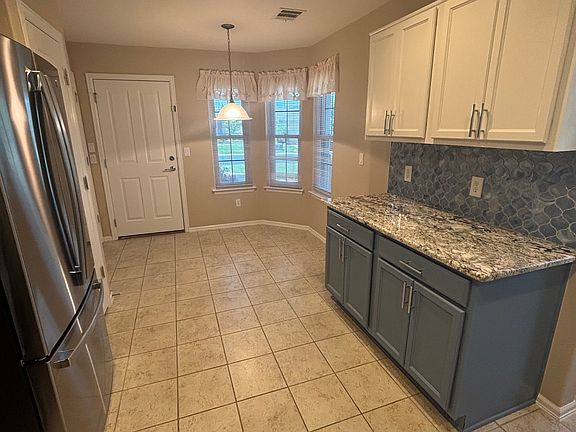 Kitchen and Breakfast Nook
