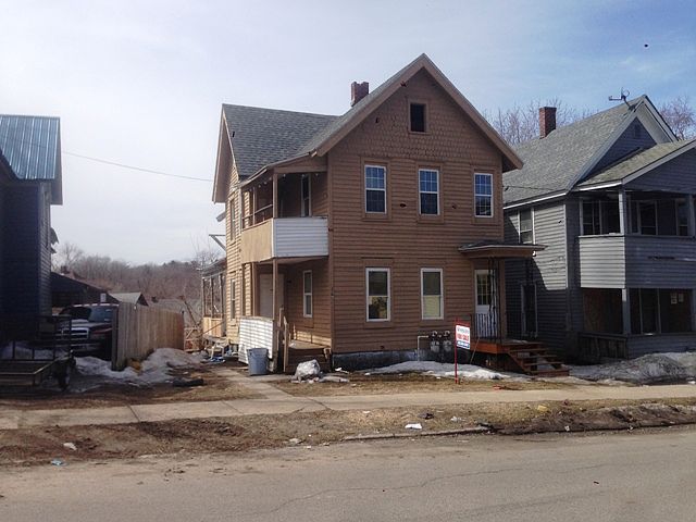 2nd image of 16 Park St