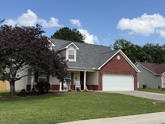 4th image of 40 Honeyberry Ln