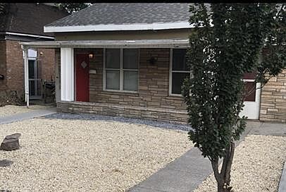 1st image of 530 S Windsor St #16099682