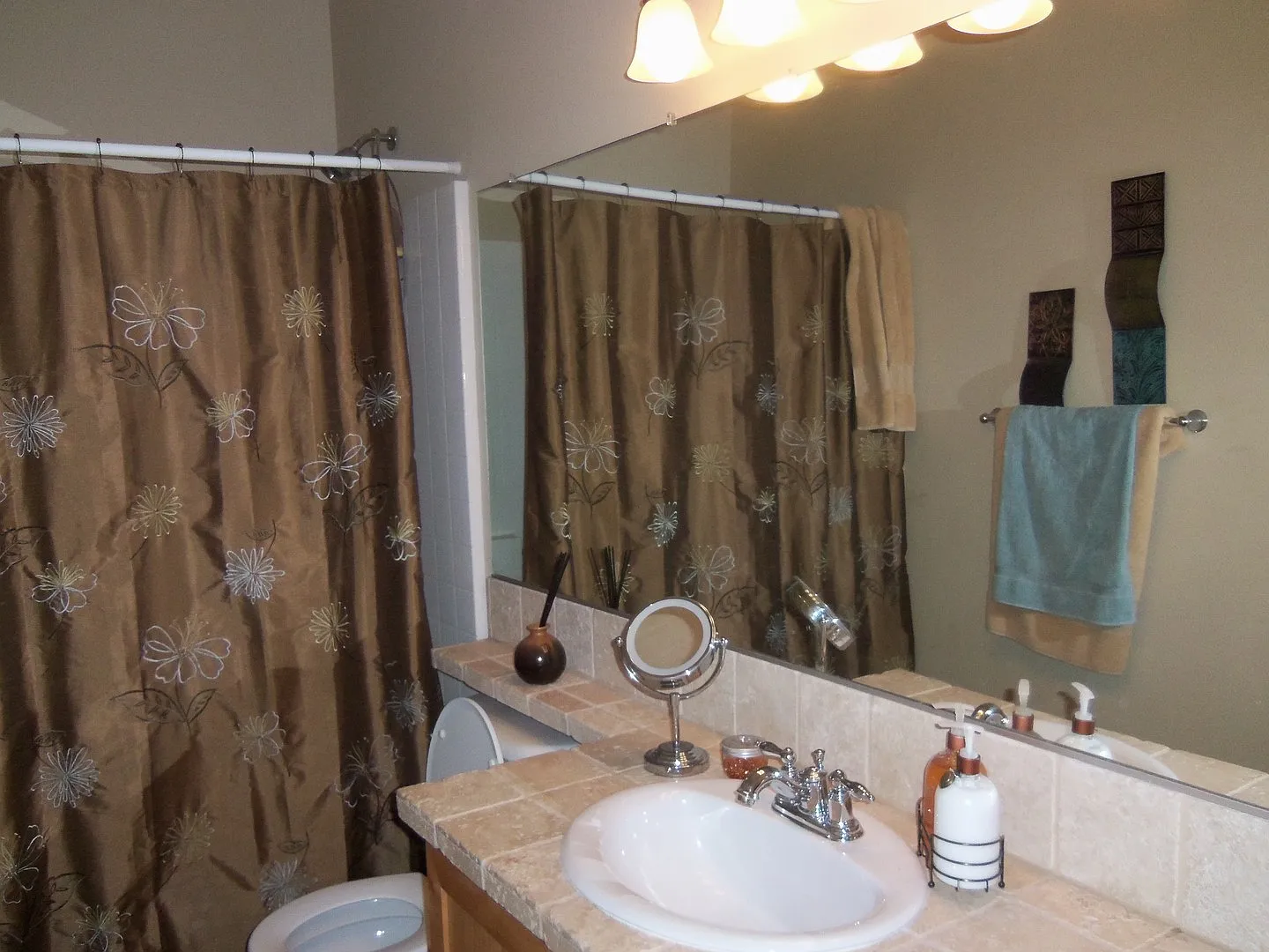 West Oaks Condo — Photo 3