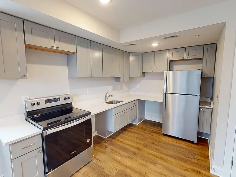 232 Hamilton St NW #106 — Photo 3