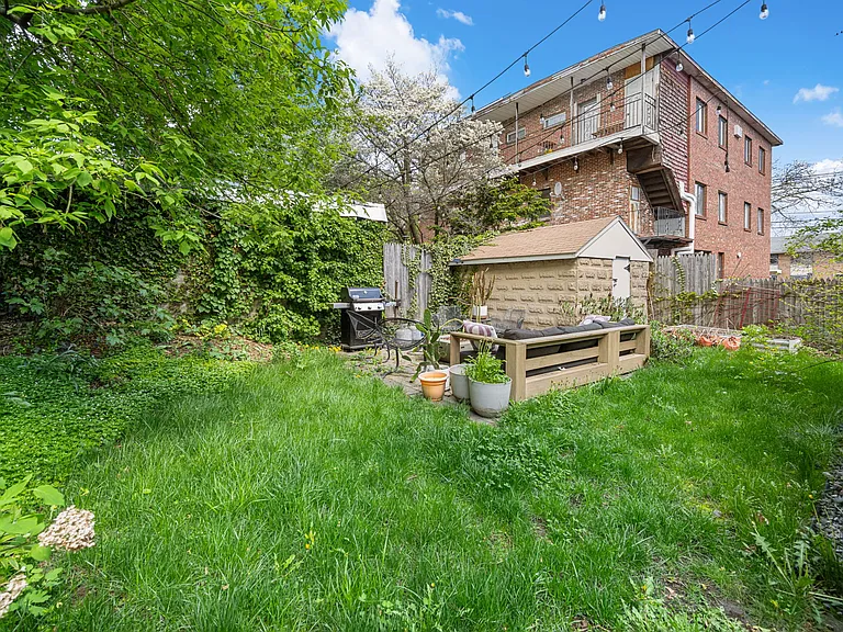 38 Fenwick St #38 — Photo 33