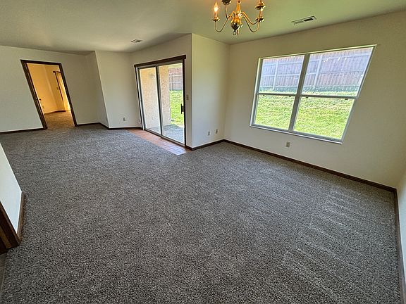 5th image of 6138 Ash Ct #6138