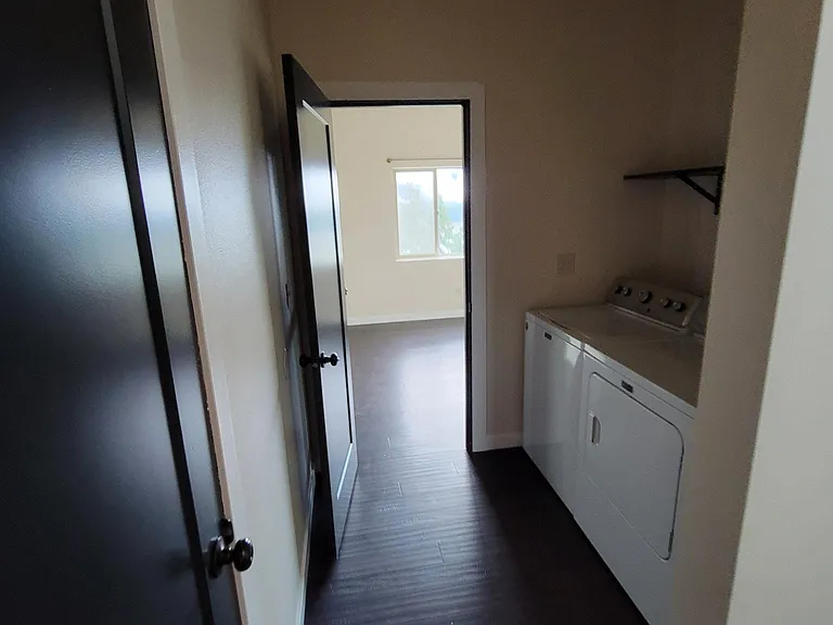 6308 Lakepointe Way — Photo 9