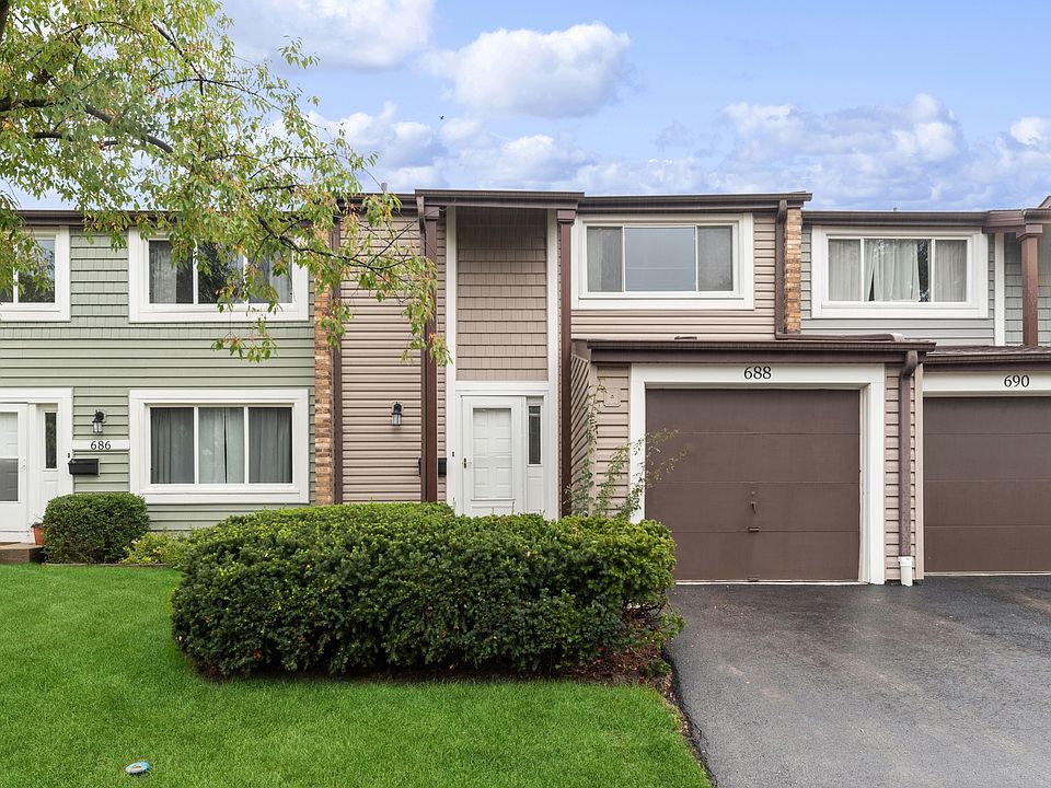 1st image of 688 Cedarwood Ct #688
